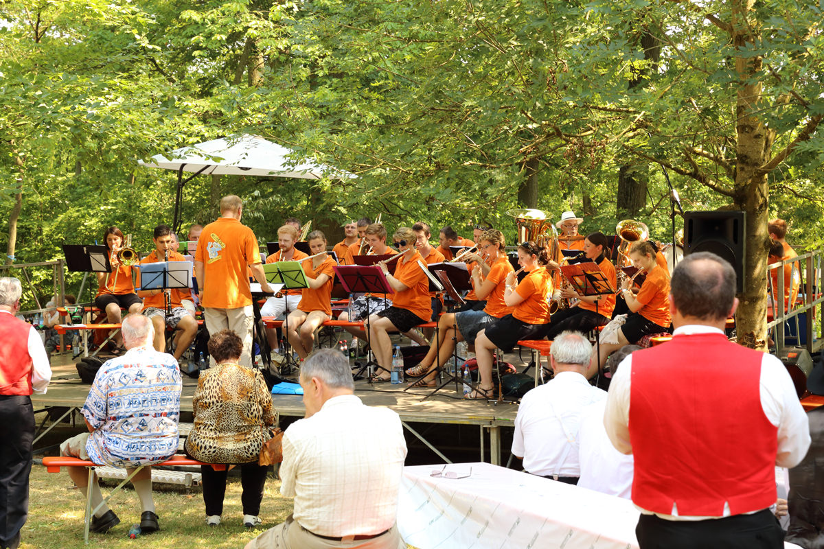Waldfest à Preuschdorf (août 2015)